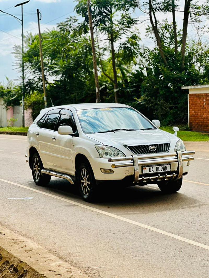 2008 Toyota Harrier photo 6