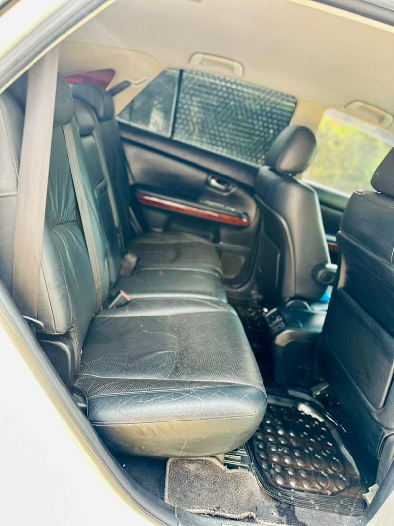 2008 Toyota Harrier photo 8