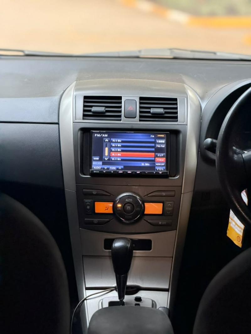 2009 Toyota Fielder photo 11
