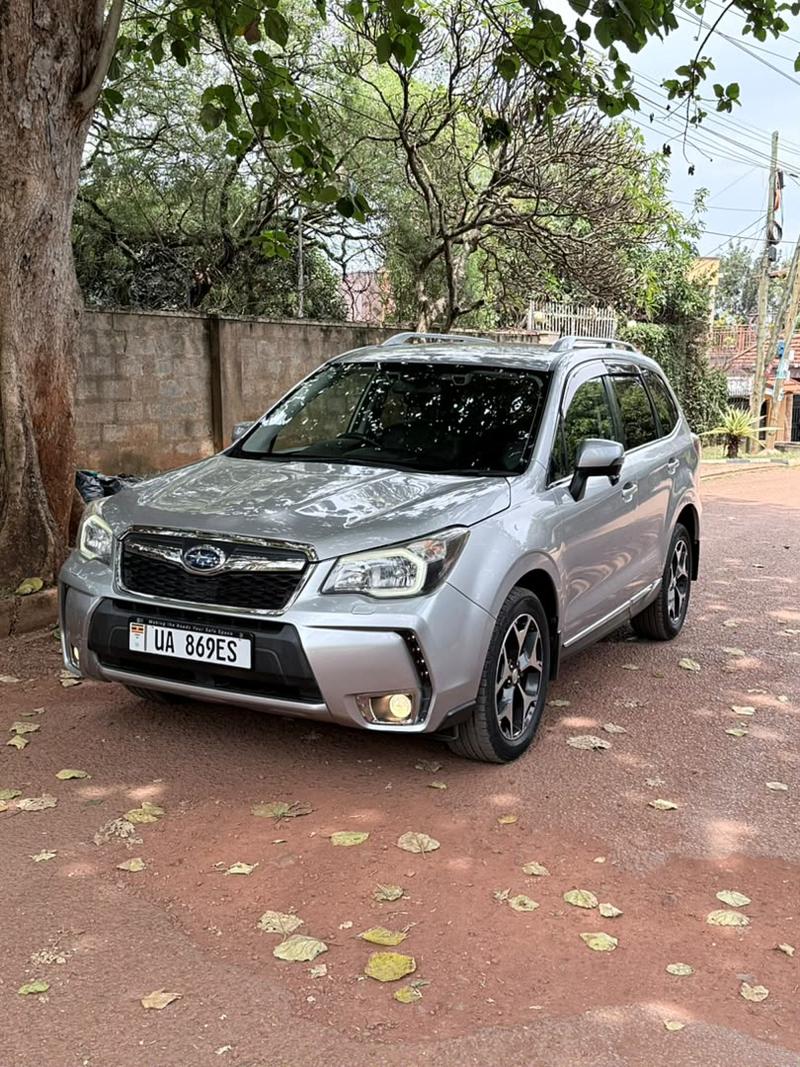 2014 Subaru Forester XT photo 4